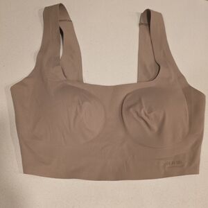 SKIMS Naked Scoop Bralette